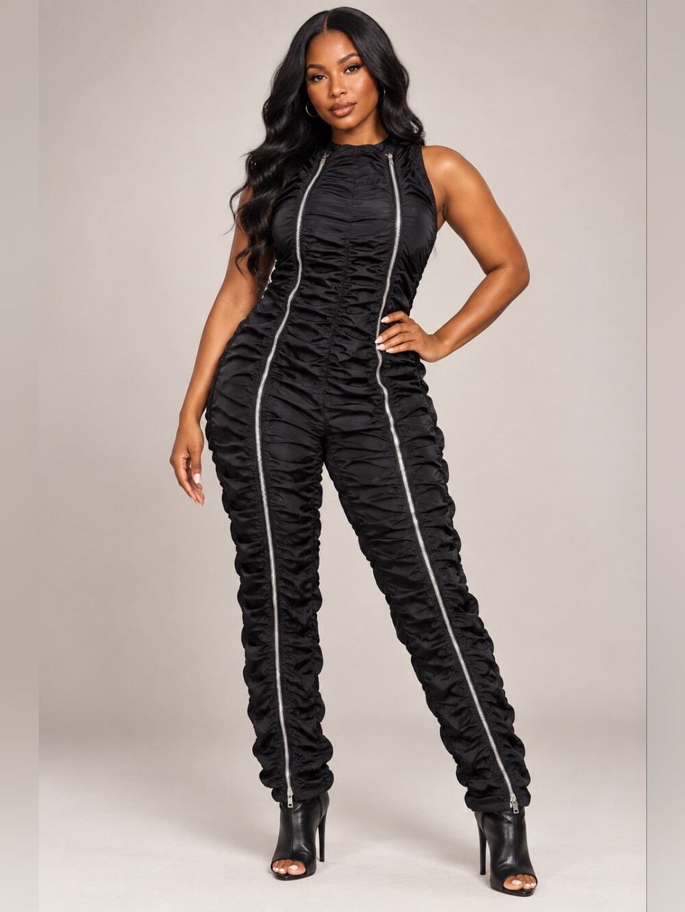 Fashion Nova black sleeveless jumpsuit all-over ruched Size Large